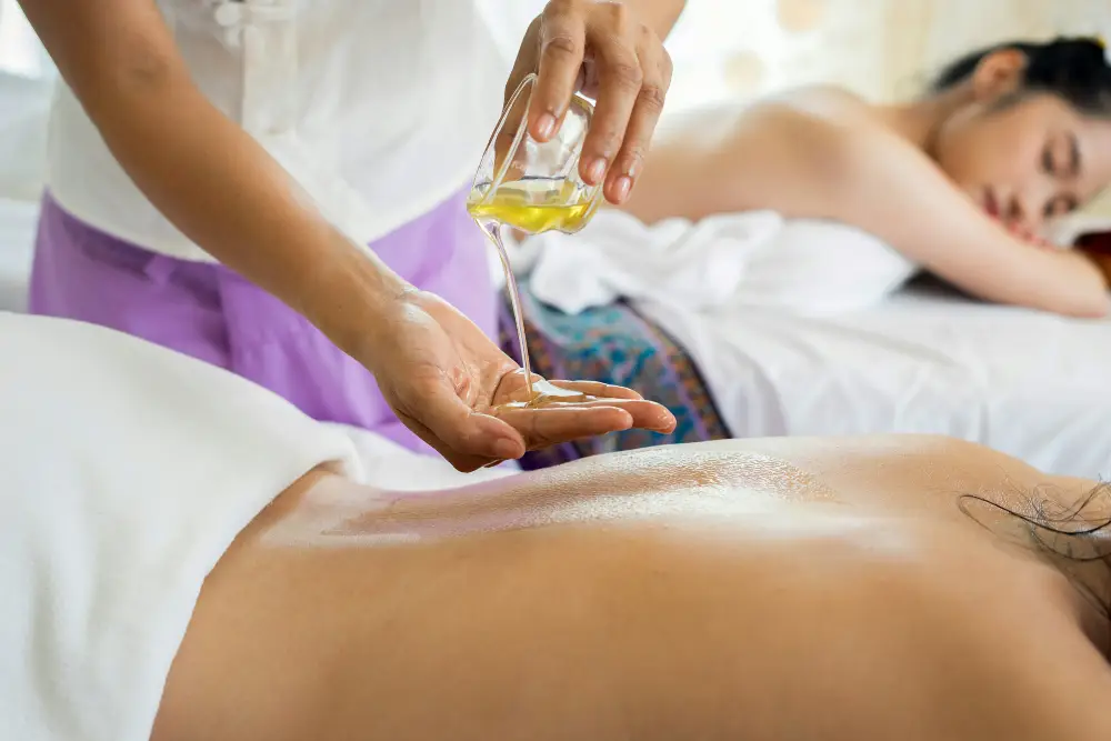 Aroma Hot Oil Therapy